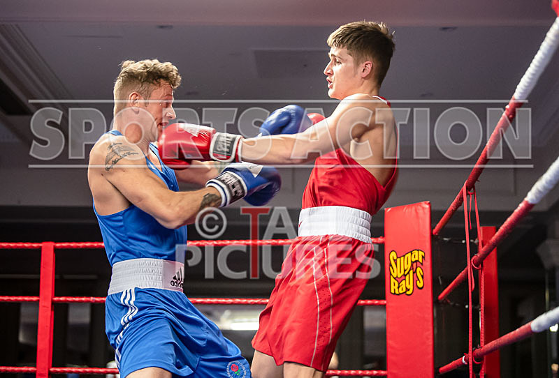 BOUT-4_Ciaran Croke v Nathan McInnes-7 - BOUT-4_Ciaran Croke v Nathan McInnes