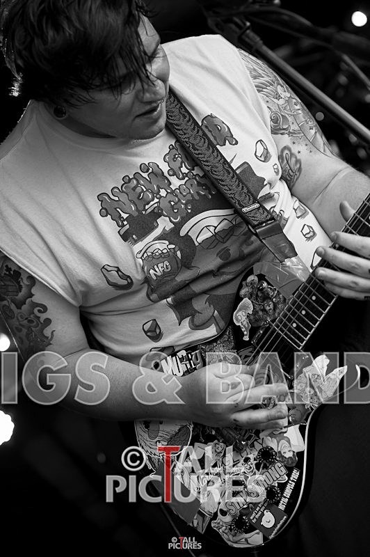 Five Across the Eyes-52 - FIVE ACROSS THE EYES