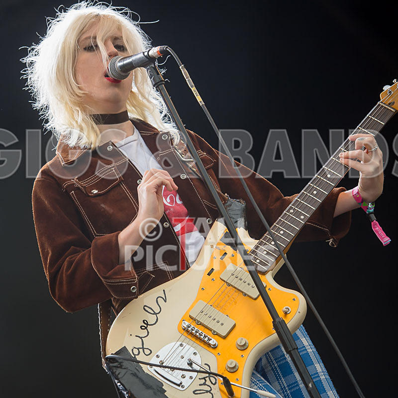 Black Honey-23 - BLACK HONEY