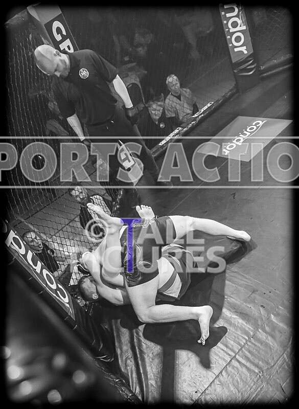 BOUT- 12 - Lucas Smith v Lewis Bourgaize-40 - BOUT 12 - Lucas Smith v Lewis Bourgaize