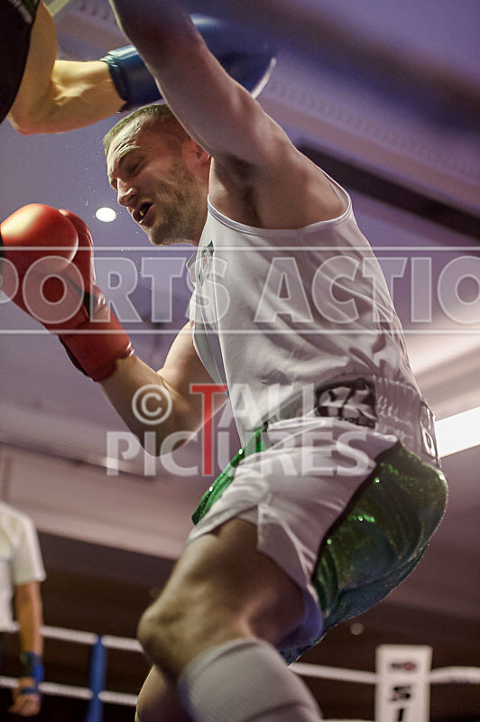 Bout - 9_Jimmy Lesbirel v Michael Wilcox-27 - Bout - 9_Jimmy Lesbirel v Michael Wilcox