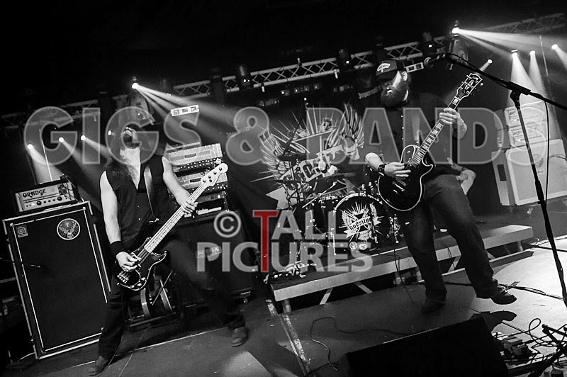 Godsized-24 - GODSIZED