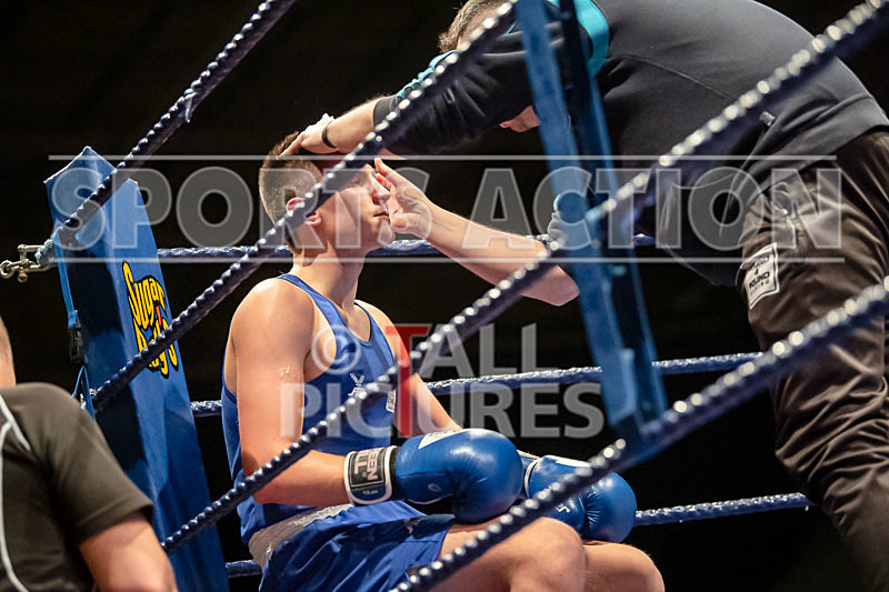 BOUT-21 - Billy Poullain v Ben Vaughan-12 - BOUT-21 - Billy Poullain v Ben Vaughan