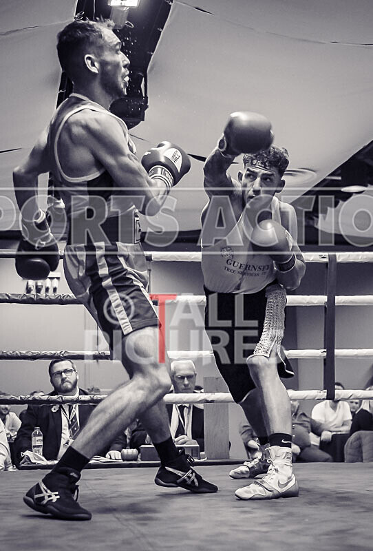 BOUT 13_Billy Poullain v Arran Devine-53 - BOUT 13_Billy Poullain v Arran Devine