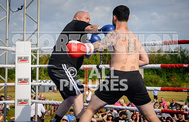 BOUT 6 - Keith the Terror of Tyneside v Sisco El Diablo Freitas-38 - BOUT 6 - Keith 'the Terror of Tyneside' v Sisco 'El Diablo' Freitas