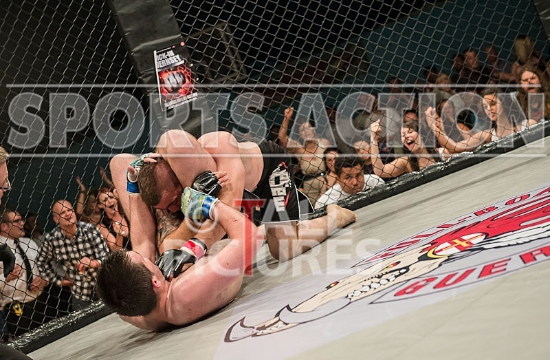 Cage Fighting_2012_Bout 11-54 - BOUT-11