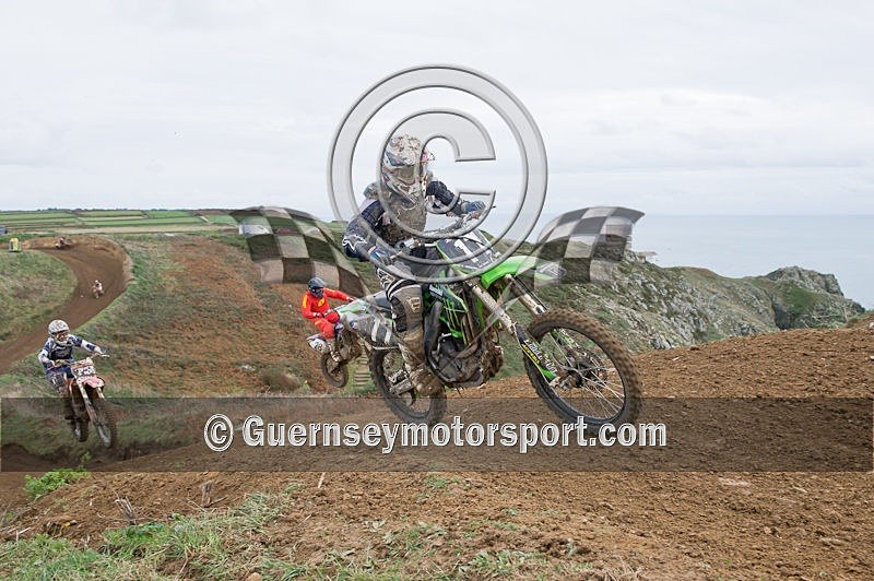 Moto-X_06-11-10-28 - MOTO-X_06-11-2010