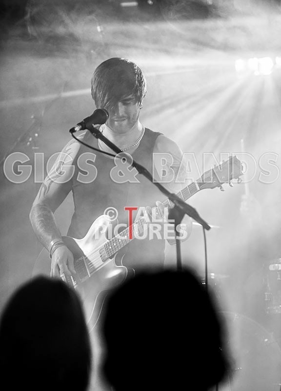 2 Minutes 2 Late-128 - 2 MINUTES 2 LATE