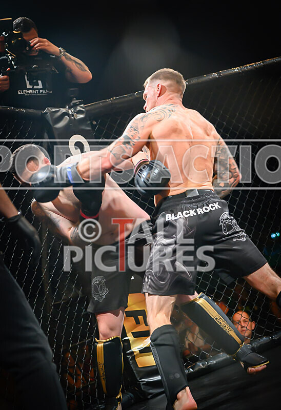 BOUT- 4 - Clayton Taylor v Alex Atkinson-20 - BOUT 4 - Clayton Taylor v Alex Atkinson