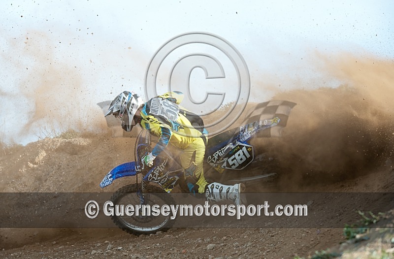 Moto-X_26-11-11-58 - MOTO-X_26-11-2011