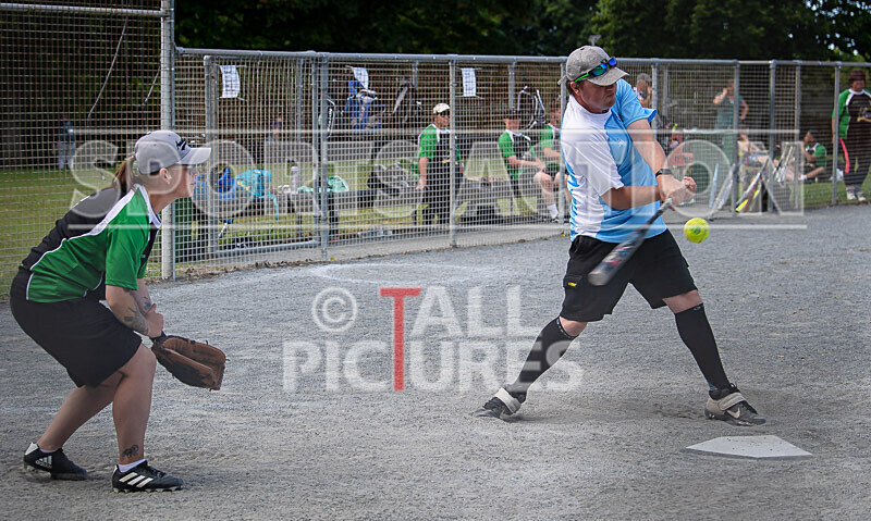 Manor Farm Donkeys v Tomahawks-13 - MANOR FARM DONKEYS v TOMAHAWKS