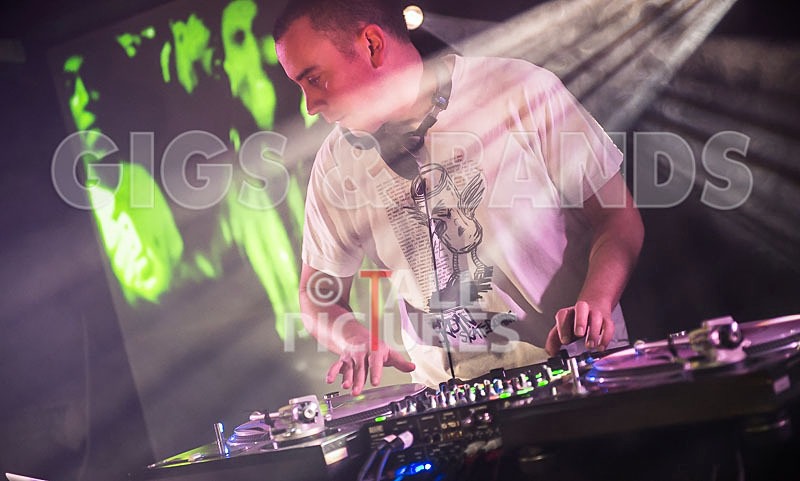 DJ Woody-10 - DJ WOODY