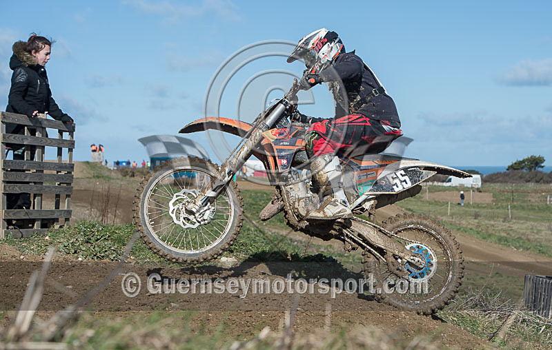  - MOTO-X_21-02-2015