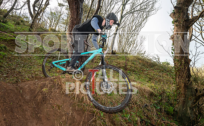 MTB Downhill_16-01-2022-41 - MTB WINTER 2022 DOWNHILL SERIES_RACE 2