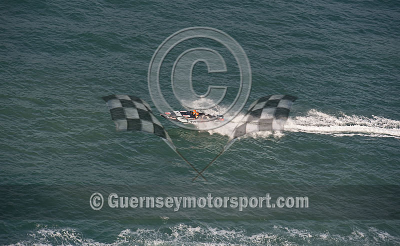 Worlds Powerboats_2014_Race-1-194 - UIM CLASS 3A & 3B WORLD OFFSHORE CHAMPIONSHIP_RACE-1