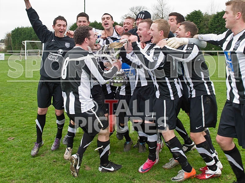Saints win Priaulx Cup-11 - SAINTS FC - PRIAULX WINNERS 2010