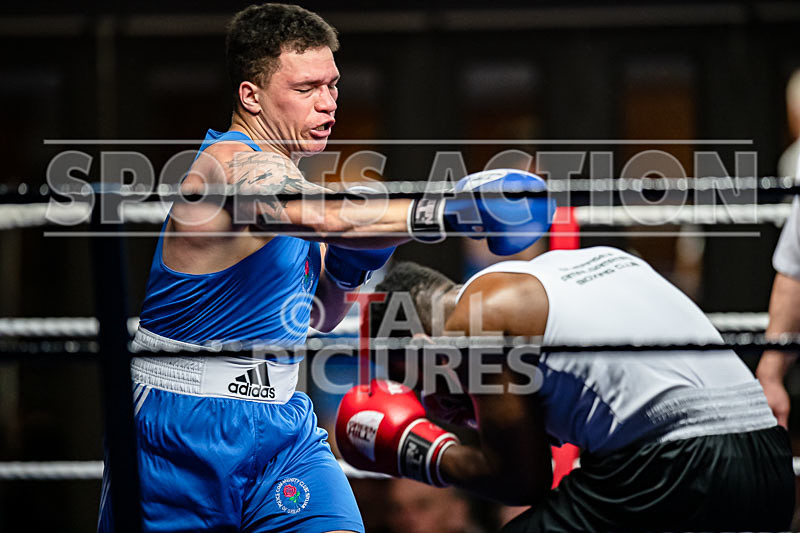 BOUT-7_Oblie Botchway v Mason Small-2 - BOUT-7_Oblie Botchway v Mason Small