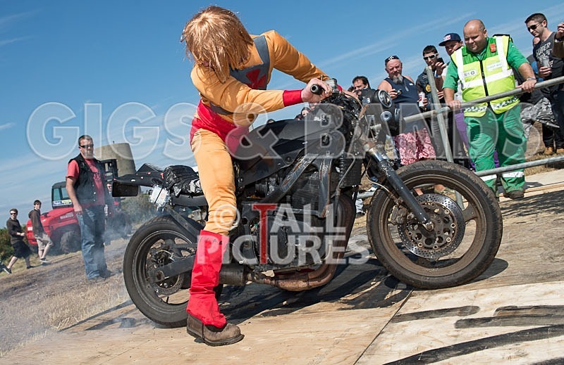 Bikes Burnouts-35 - BIKES & BURNOUTS