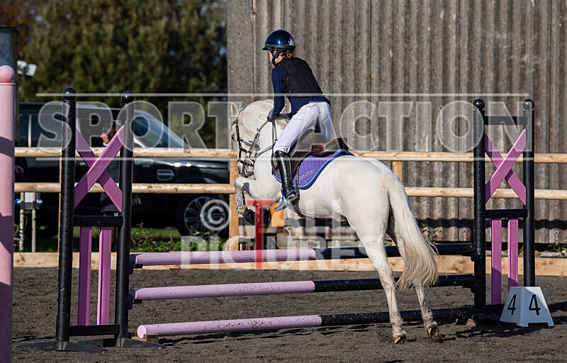 Junior Showjumping_10-11-2019-8 - BS GUERNSEY RALLY 2019-JUNIORS