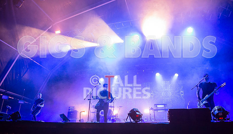 Pendulum Live-13 - PENDULUM LIVE