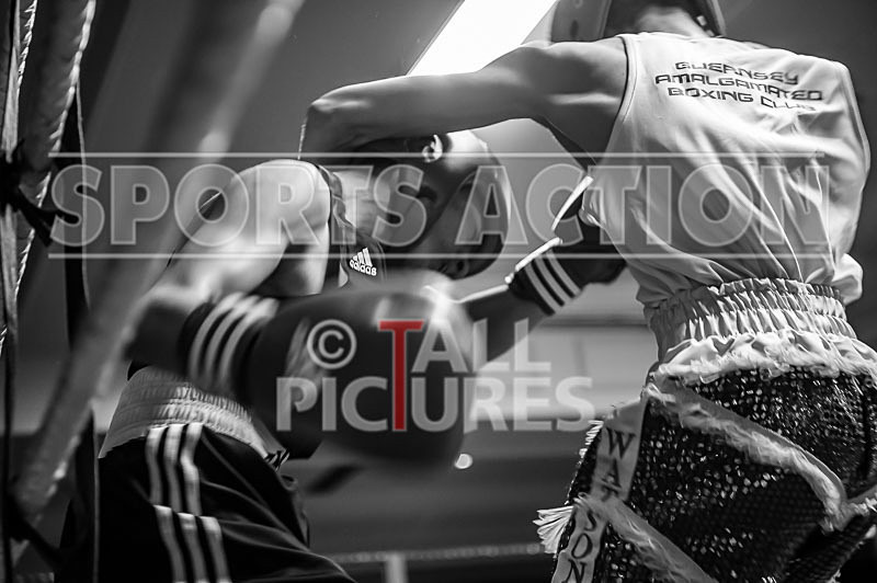 Bout - 2_Charlie Watson v Ashlin Totten-13 - Bout - 2_Charlie Watson v Ashlin Totten