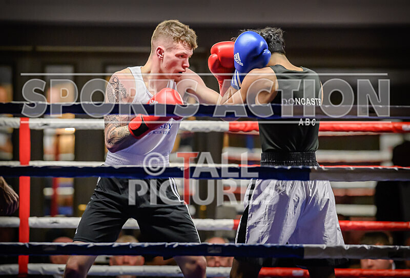 BOUT- 6 - Emile Prevel v Moin Khan-80 - BOUT: 6 - Emile Prevel v Moin Khan