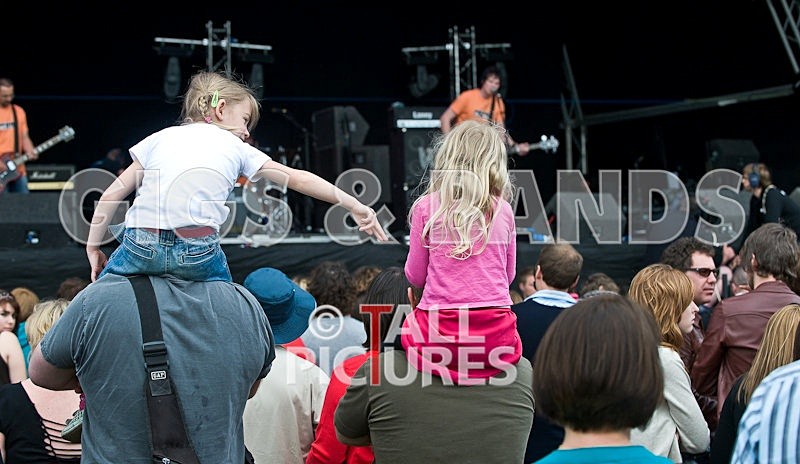 Teaspoonriverneck_G-Live-008 - TEASPOONRIVERNECK PLAY GUERNSEY LIVE 2008