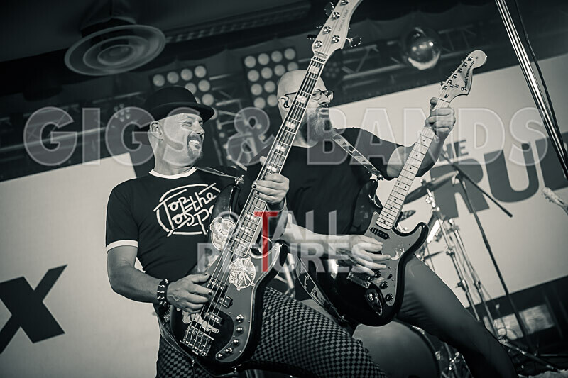 Rubix Eighties Explosion_2020-15 - THE RUBIX_EIGHTIES EXPERIENCE 2020