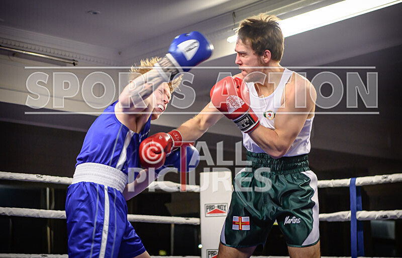 BOUT 5- Martin Kublickis v Robbie Chipcase-39 - BOUT 5 - Martin Kublickis v Robbie Chipcase
