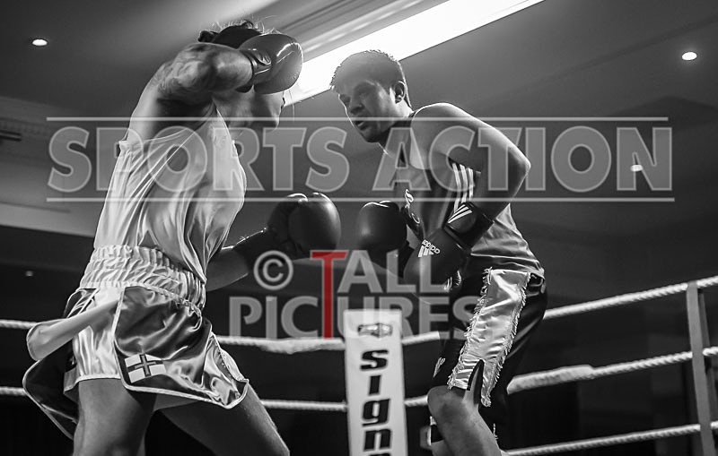 Bout 11_James Woolnough v Jamie Evans-26 - BOUT 11_James Woolnough v Jamie Evans