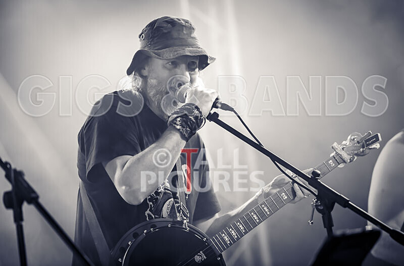 Clameur de Haro-84 - CLAMEUR DE HARO