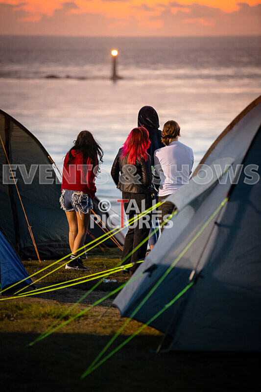 Chaos 16_The Scene-1 - CHAOS 16_THE SCENE