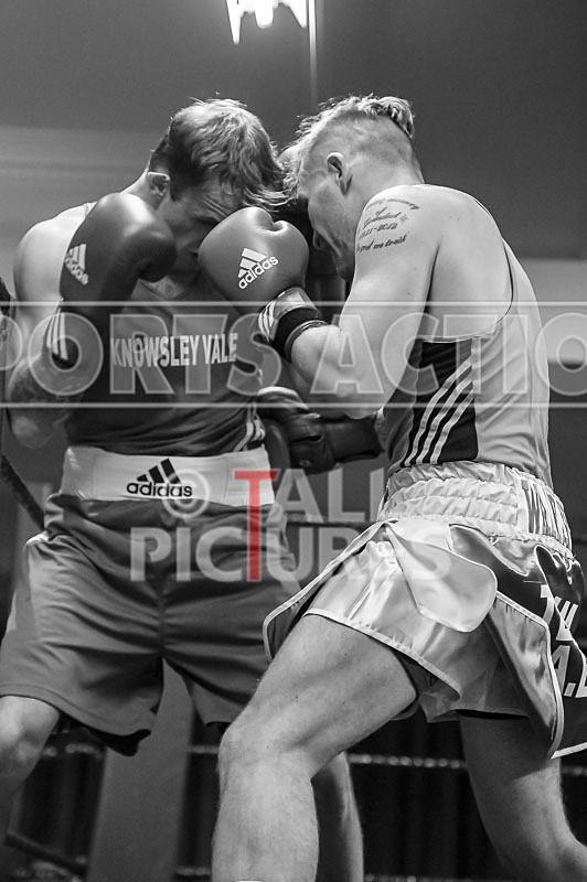 BOUT-10_James Woolnough v Kyle Rabaca-30 - BOUT 10_James Woolnough v Kyle Rabaca