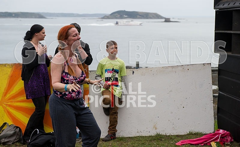 VEF_2012_Good Vibes-41 - THE GOOD VIBES....