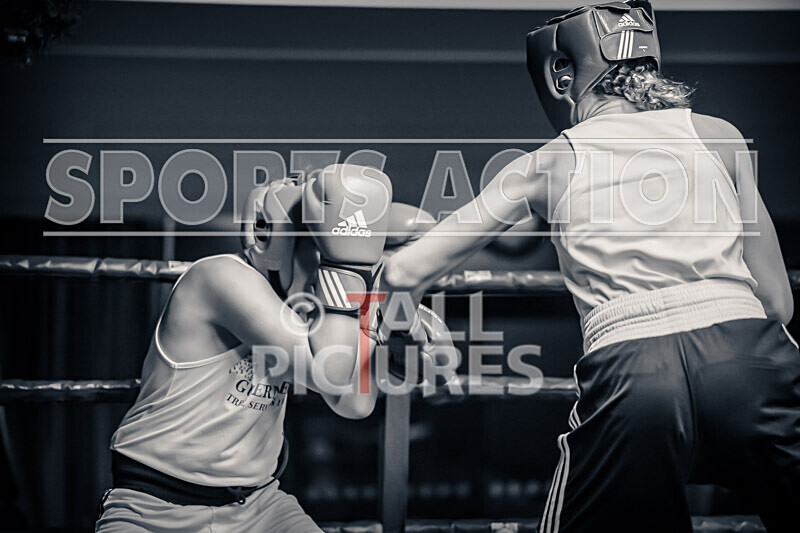 BOUT- 3_Louie Quertier v Archie Kirk-20 - BOUT 3_Louie Quertier v Archie Kirk