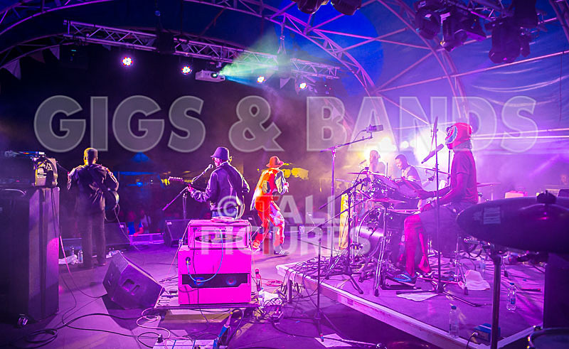 Jupiter Okwess-16 - JUPITER & OKWESS