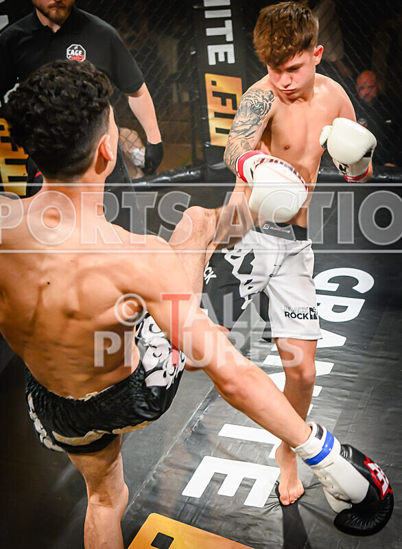 BOUT- 7 - Mo Khalifa v Braden Bougourd-15 - BOUT 7 - Mo Khalifa v Braden Bougourd