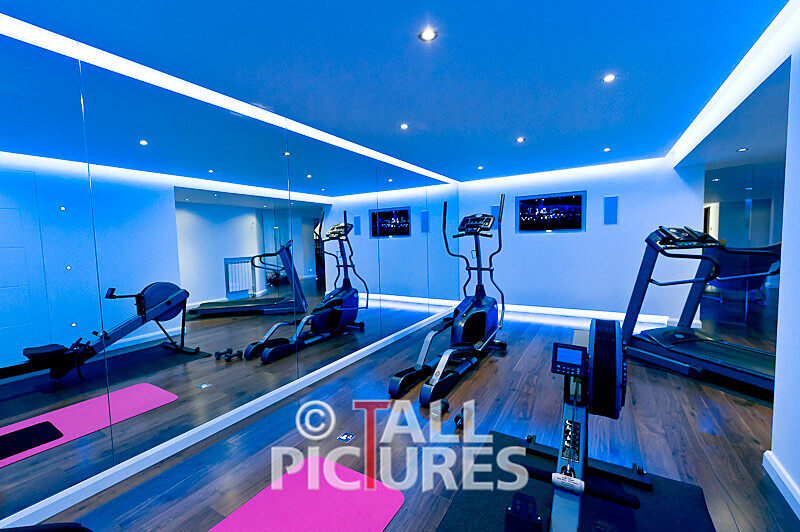 Basement Leisure Area-31 - THE ULTIMATE BASEMENT LEISURE SUITE