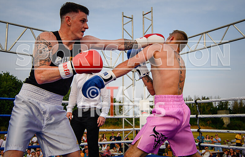 BOUT 11 - Raging Bull Jay Rive v Reece the Bomber Blondel-72 - BOUT 11 - 'Raging Bull' Jay Rive v Reece 'the Bomber' Blondel