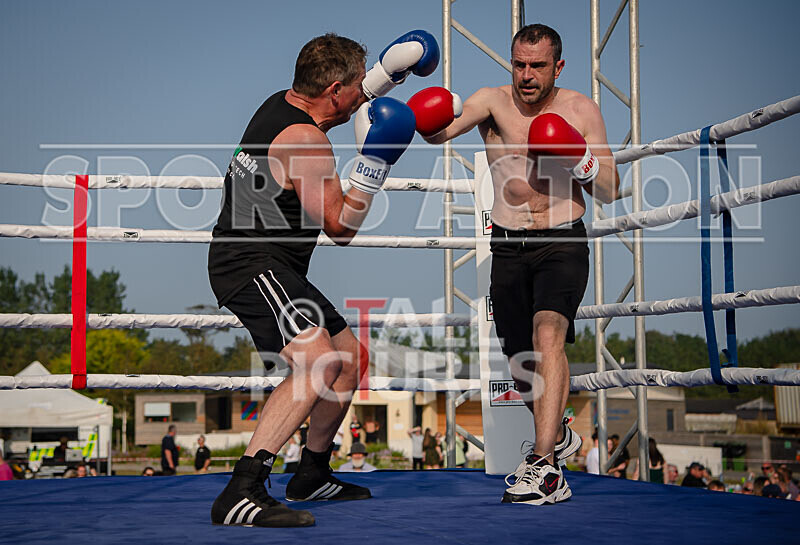 BOUT 8 - Roland -the Doc- Archer v -Dangerous- Trevor Morris-24 - BOUT 8 - Roland 'the Doc' Archer v 'Dangerous' Trevor Morris