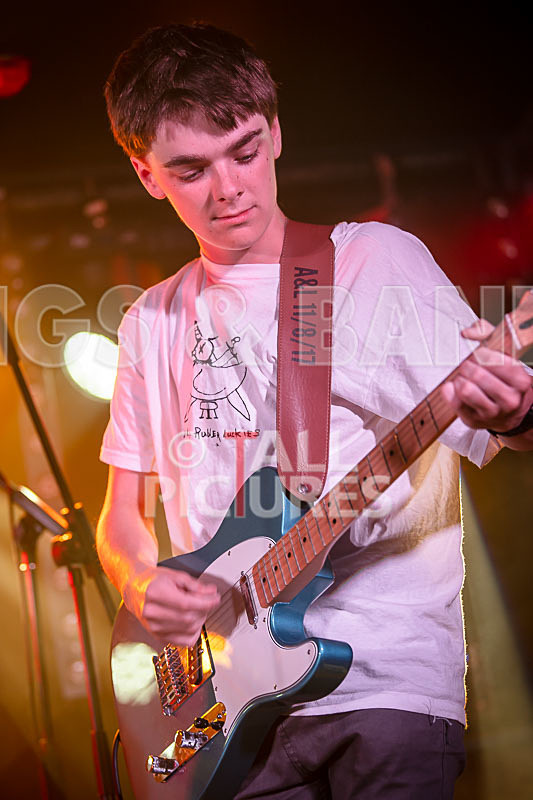 Unconventional Sponge-11 - UNCONVENTIONAL SPONGE