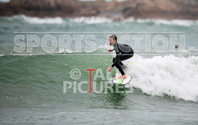 Surfing_01-11-2020-78 - SURFING AT VAZON BAY GUERNSEY