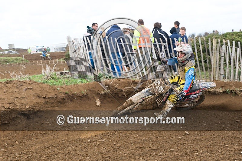 Moto-X_06-11-10-103 - MOTO-X_06-11-2010