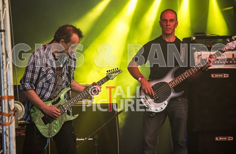 No Paparazzi-90 - NO PAPARAZZI