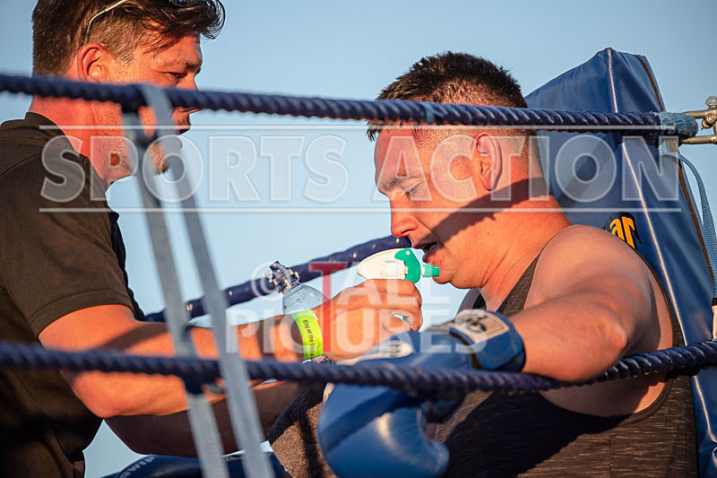 BOUT-11- Dan El Bandito Brehaut v Cameron C Money Hards-12 - BOUT-11 Dan 'El Bandito' Brehaut v Cameron 'C Money' Hards