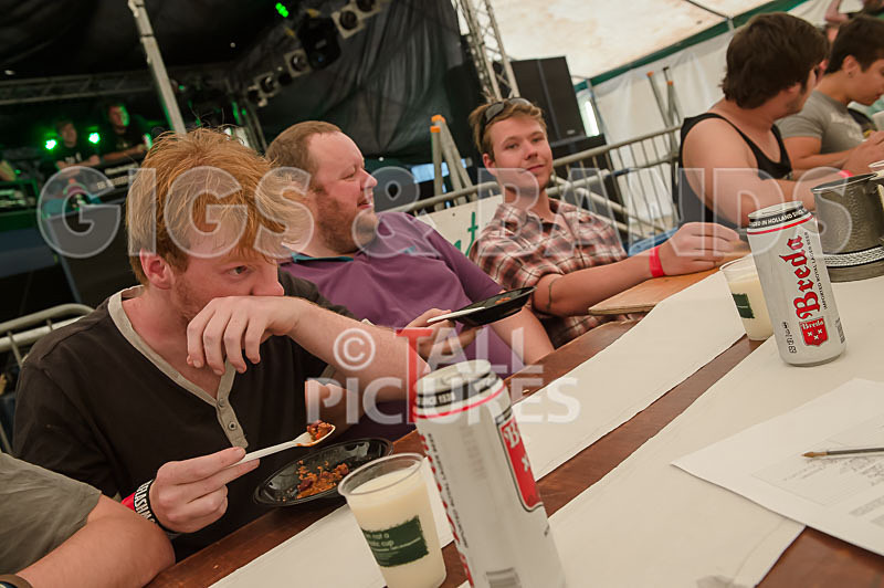 Chilli Eating_2015-13 - TRIKE, CHILLI & TUG OF WAR