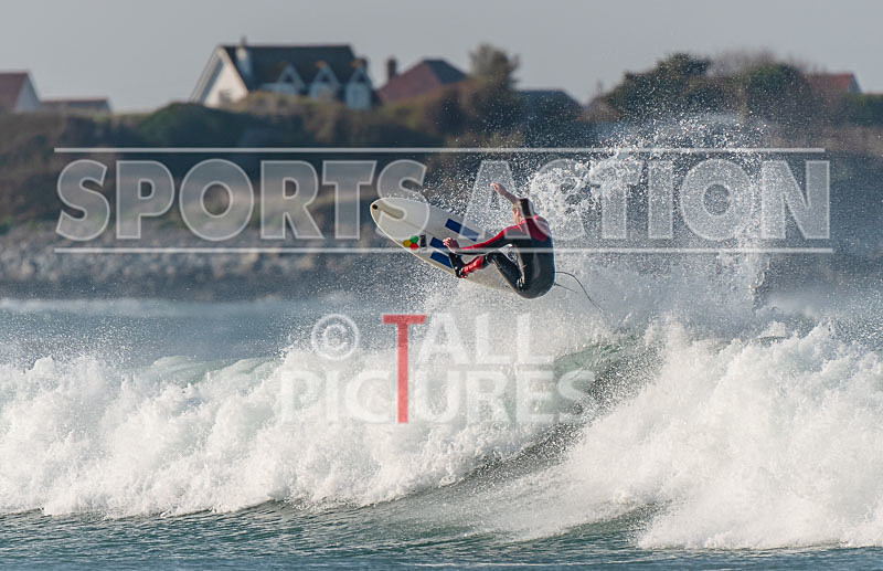 Surfing_18-11-2018-1 - SURFING AT VAZON BAY GUERNSEY