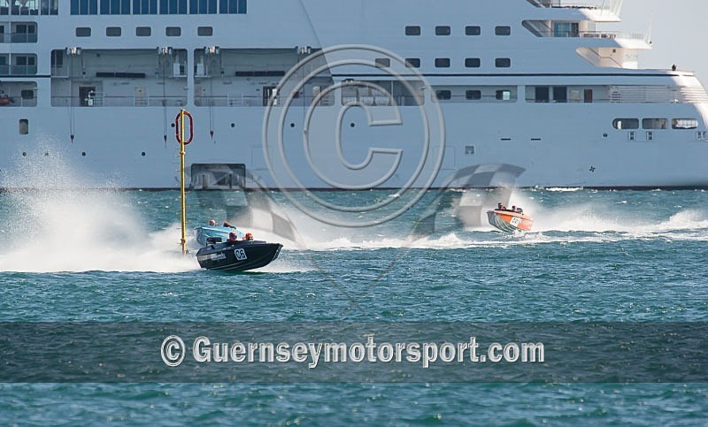 Powerboat Race_25-08-2013-21 - RACE-11 NORTH BEACH