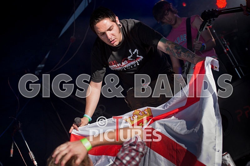 Hold your Fire-4 - HOLD YOUR FIRE