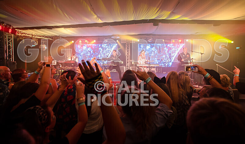 Fade2Grey Eighties Explosion 2020-96 - FADE2GREY_EIGHTIES EXPERIENCE 2020